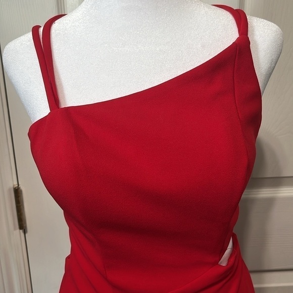 La femme Red Formal Dress Size 0 - Picture 12 of 13